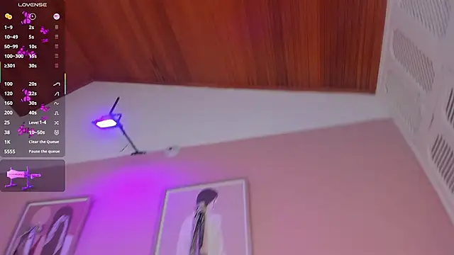 elodie walker online show from 10/30/25, 06:19