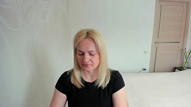 Alicee Gracee online show from 03/16/26, 08:40