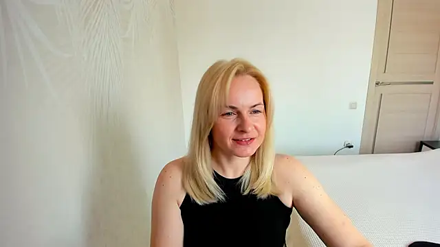 Alicee Gracee online show from 03/17/26, 09:34