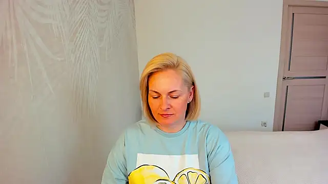 Alicee Gracee online show from 04/13/26, 10:10