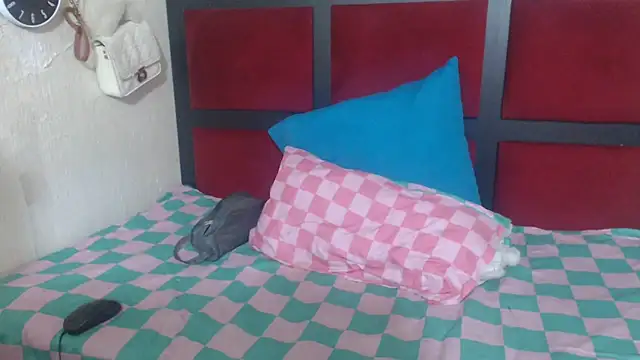 MaximTease24 online show from 04/02/26, 03:31