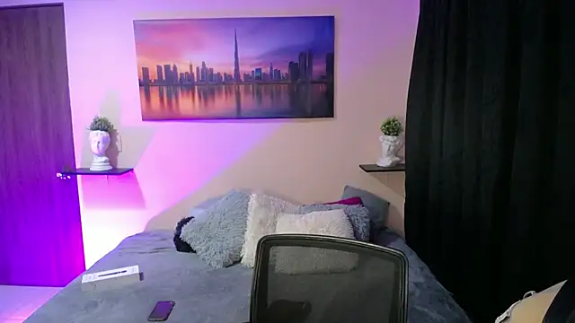 cristal-evanns online show from 12/23/24, 03:50