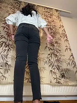 Snapshot of ScarletAss chatting on 12/30/24, 09:50 ScarletAss online show from 12/30/24, 09:50