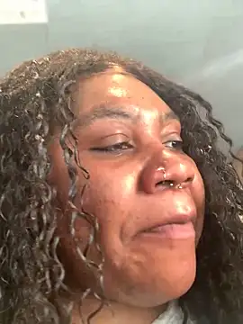 bonbonaumiel online show from 12/16/24, 10:18