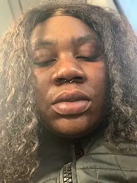 bonbonaumiel online show from 12/21/24, 07:13