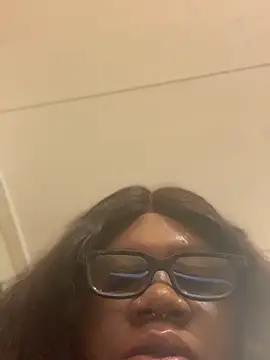 bonbonaumiel online show from 01/05/25, 09:59