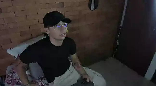 Dereck Dickson online show from 12/18/24, 02:38