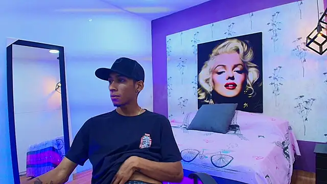 alejandro king1 online show from 02/14/25, 12:57