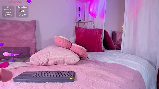 karlahush online show from 12/06/24, 11:57