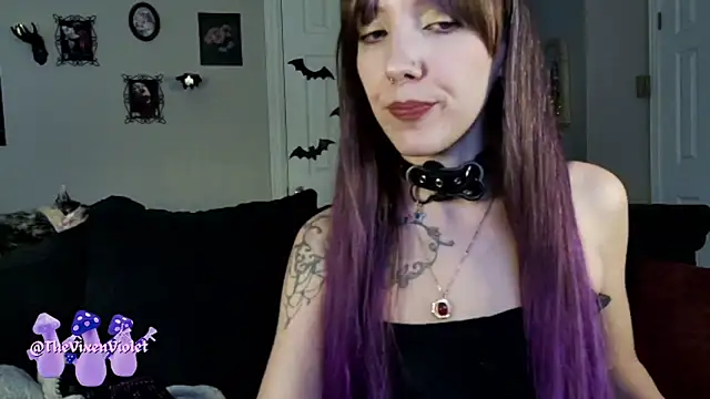thevixenviolet online show from 10/11/25, 09:35