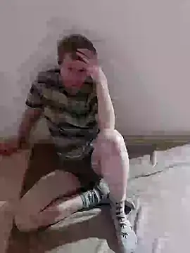 Snapshot of davidsocke chatting on 12/02/24, 04:20 davidsocke online show from 12/02/24, 04:20