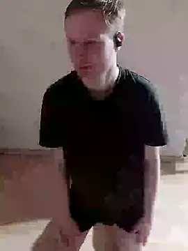 Snapshot of davidsocke chatting on 01/10/25, 05:47 davidsocke online show from 01/10/25, 05:47