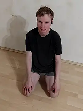 Snapshot of davidsocke chatting on 02/12/25, 03:27 davidsocke online show from 02/12/25, 03:27