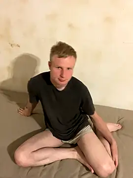 Snapshot of davidsocke chatting on 09/12/25, 03:56 davidsocke online show from 09/12/25, 03:56