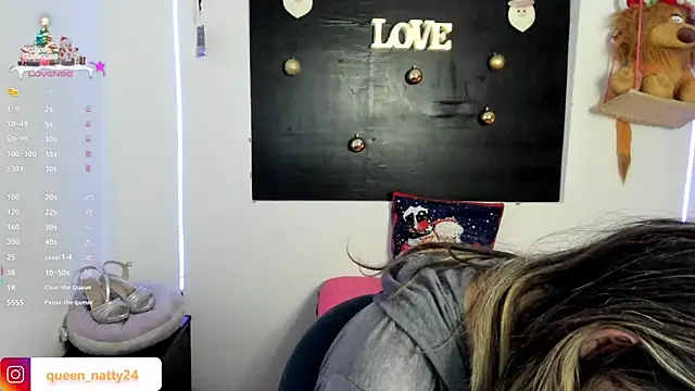 queen-natty online show from 12/19/24, 03:40