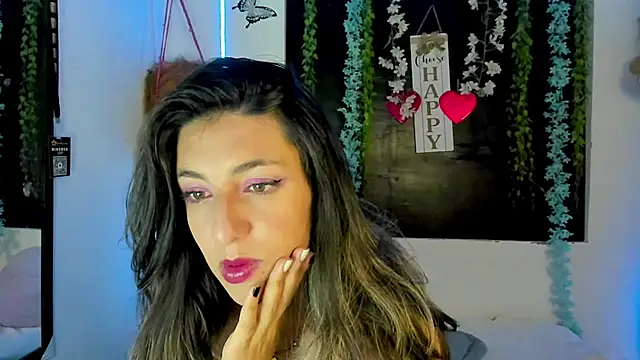 queen-natty online show from 02/18/26, 01:56