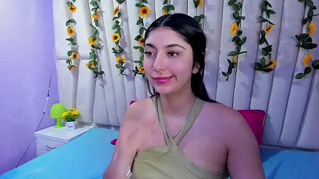 Lucy Anall  online show from 02/22/25, 09:48