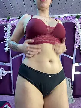Lucy Anall  online show from 06/17/26, 12:13