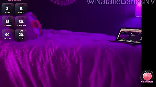 Snapshot of nextdoor_barbie chatting on 01/12/25, 02:56 nextdoor barbie online show from 01/12/25, 02:56