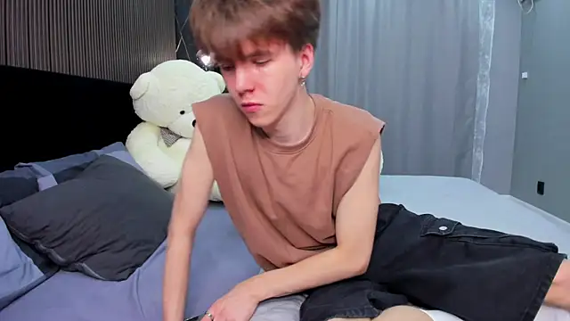 Snapshot of braxiboy chatting on 01/19/25, 12:17 braxiboy online show from 01/19/25, 12:17