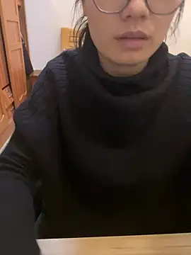 Bella0815 online show from 12/17/24, 03:28