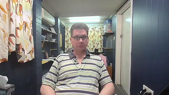 tilobinder online show from 11/14/25, 12:48