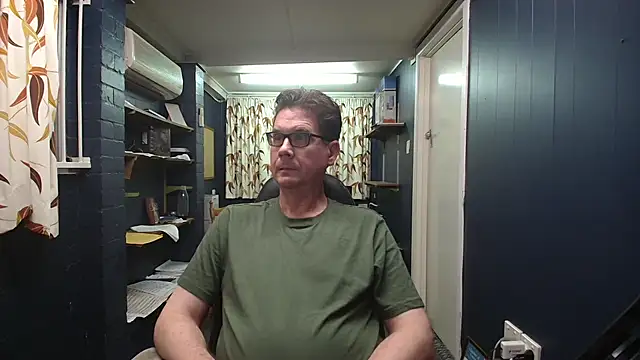 tilobinder online show from 02/26/26, 02:05