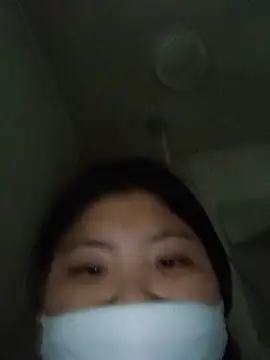 hello098712 online show from 06/05/26, 09:04