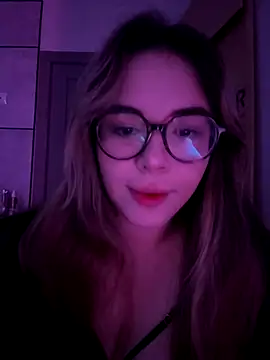 CutiePie3 online show from 10/03/25, 08:39