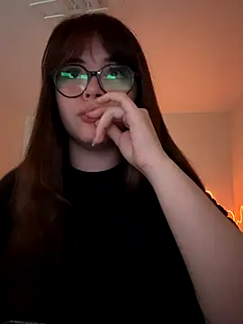 CutiePie3 online show from 12/03/25, 06:32