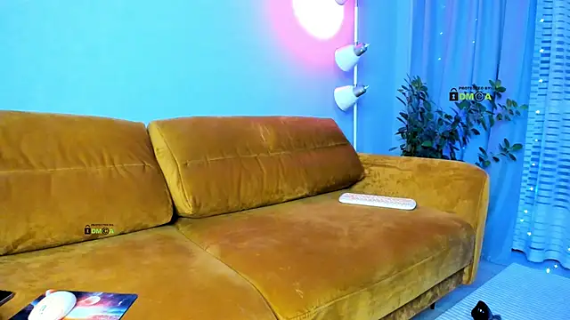 Snapshot of Your_dream_Alice chatting on 01/29/25, 11:14 Your dream Alice online show from 01/29/25, 11:14