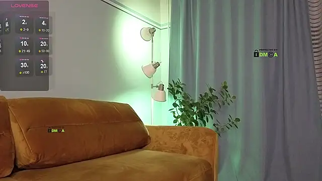 Snapshot of Your_dream_Alice chatting on 03/21/25, 07:13 Your dream Alice online show from 03/21/25, 07:13