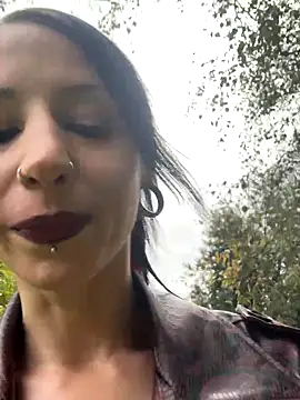 MissMidnightUK online show from 09/24/25, 03:59