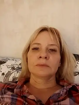 Snapshot of Milen_Milf chatting on 02/05/25, 07:20 Milen Milf online show from 02/05/25, 07:20