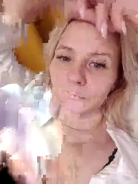 Snapshot of Milen_Milf chatting on 03/23/26, 11:03 Milen Milf online show from 03/23/26, 11:03