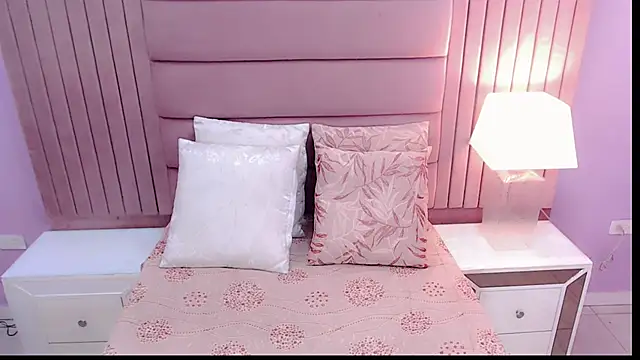 SexyValeriaa online show from 01/09/25, 12:41