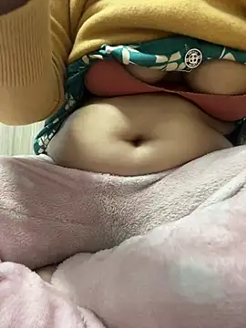 Hot-Anuska online show from 12/27/24, 06:35