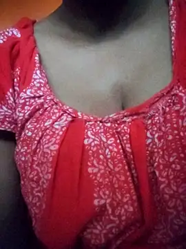 Hot-Anuska online show from 10/17/25, 12:47