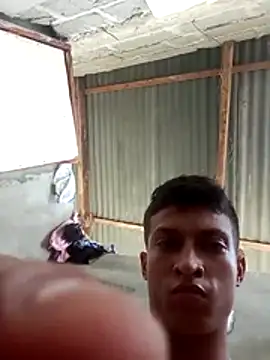 wolf james123 online show from 10/31/25, 03:57