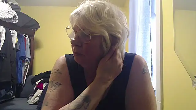 canadiancougar1965 online show from 03/20/26, 04:34