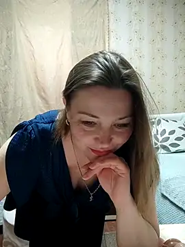 VselenaSun402 online show from 04/14/26, 10:21