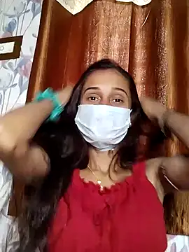 Snapshot of Oleevia chatting on 12/25/24, 07:46 Oleevia online show from 12/25/24, 07:46