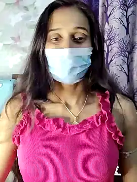 Snapshot of Oleevia chatting on 12/31/24, 05:40 Oleevia online show from 12/31/24, 05:40