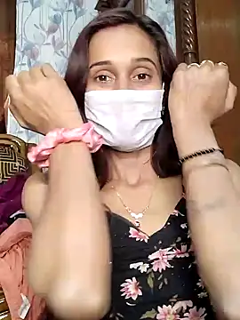 Snapshot of Oleevia chatting on 01/28/25, 09:19 Oleevia online show from 01/28/25, 09:19