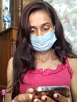 Snapshot of Oleevia chatting on 02/22/25, 03:36 Oleevia online show from 02/22/25, 03:36