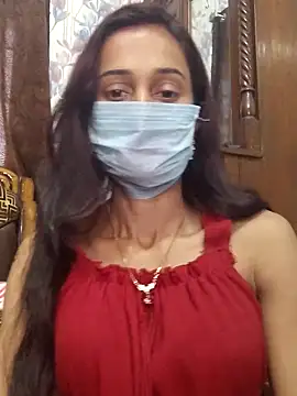 Snapshot of Oleevia chatting on 02/26/25, 02:48 Oleevia online show from 02/26/25, 02:48