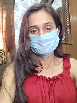 Snapshot of Oleevia chatting on 02/27/25, 10:04 Oleevia online show from 02/27/25, 10:04