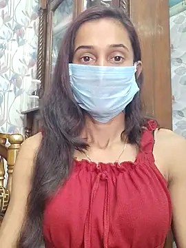 Snapshot of Oleevia chatting on 02/28/25, 08:31 Oleevia online show from 02/28/25, 08:31