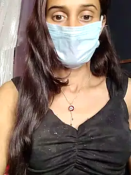 Snapshot of Oleevia chatting on 03/12/25, 09:12 Oleevia online show from 03/12/25, 09:12