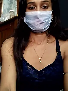 Snapshot of Oleevia chatting on 01/12/26, 08:30 Oleevia online show from 01/12/26, 08:30